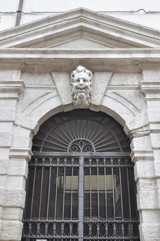 Отель Al Mascaron Ridente Венеция